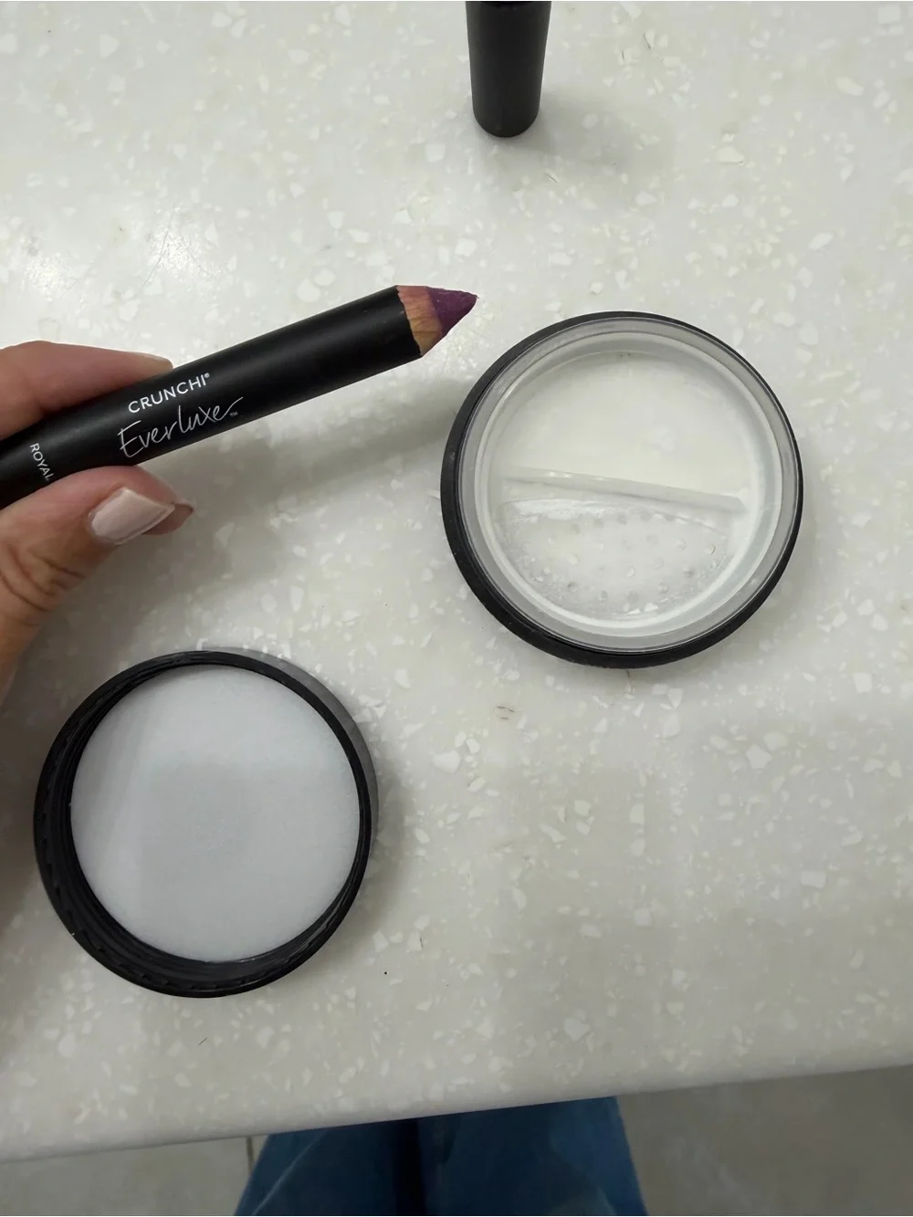 Crunchi Translucent Powder & Everluxe Lip Crayon in Mauve Pink